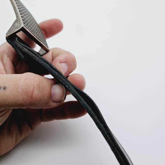 MEXX | bonded leather belt - Picture 5 of 8